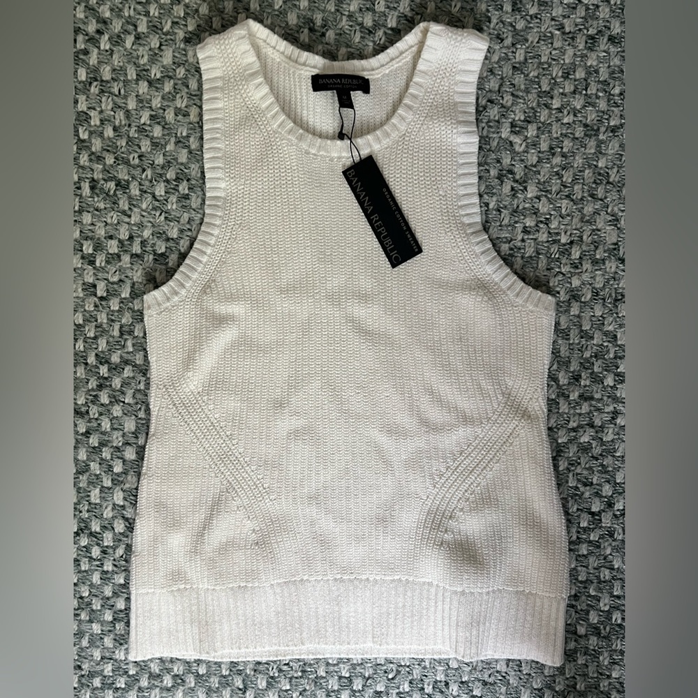 NWT Banana Republic Sweater - M